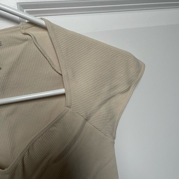 Dynamite Heather Short Sleeve Seamless Bodysuit - Picture 3 of 6